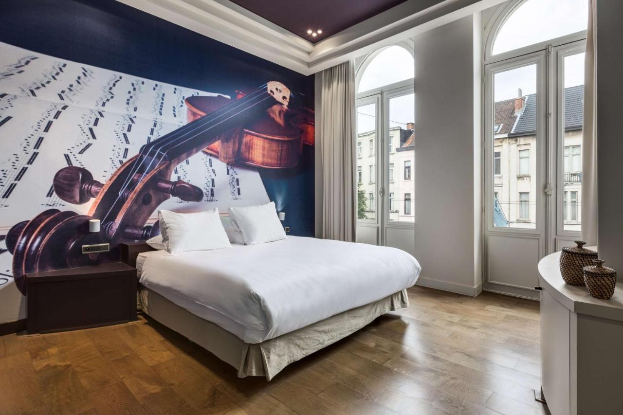 Отель Nh Gent Sint Pieters Экстерьер фото